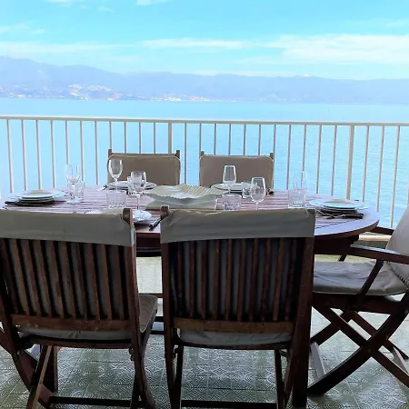 Grand 4 Pieces Avec Terrasse, Climatisation Et Parking A - Fr-1-61-601 Ajaccio (Corsica)